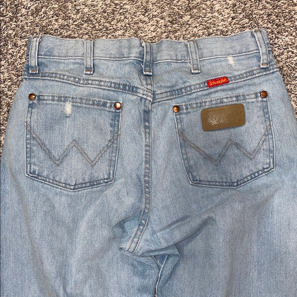 Women’s Wrangler Denim Jeans NWOT - Picture 5 of 7